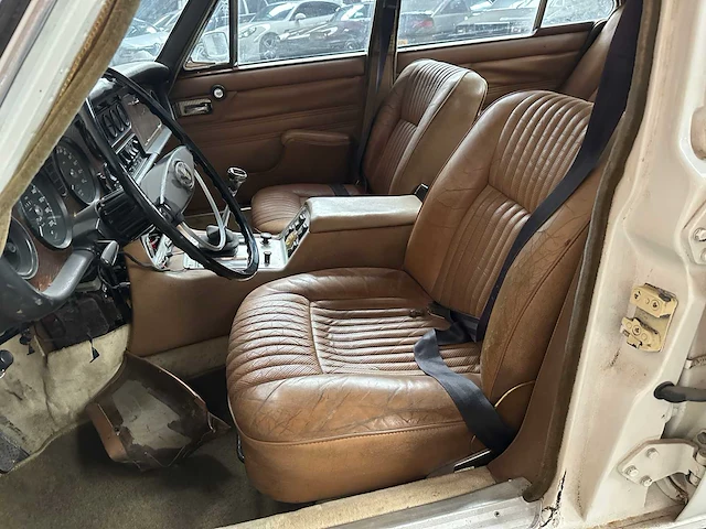Jaguar xj type 1 2.8 142pk 1970 olditmer - afbeelding 22 van  30