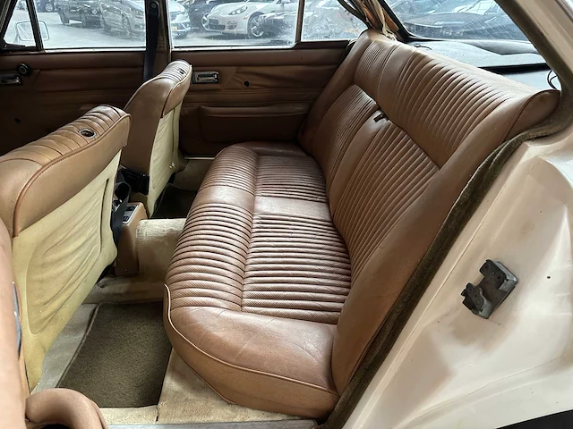 Jaguar xj type 1 2.8 142pk 1970 olditmer - afbeelding 24 van  30