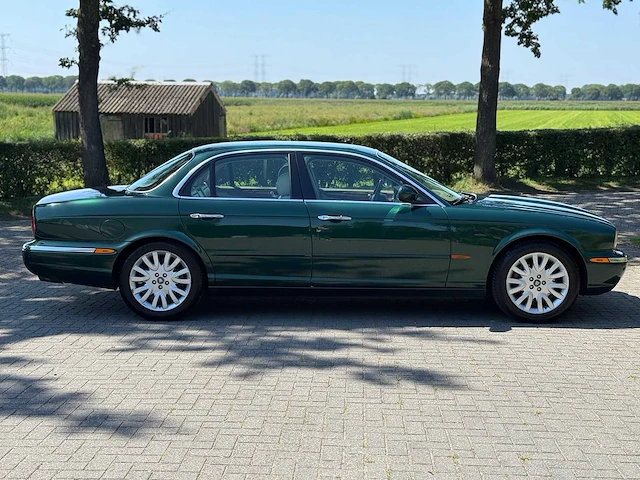 Jaguar xj xj6 3.0 v6 executive origineel nederlands nap 30-pr-tn - afbeelding 13 van  16