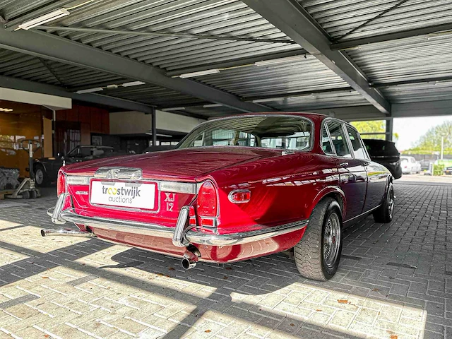 Jaguar xj12 5.3 v12 serie 1 265pk 1973 - afbeelding 13 van  48