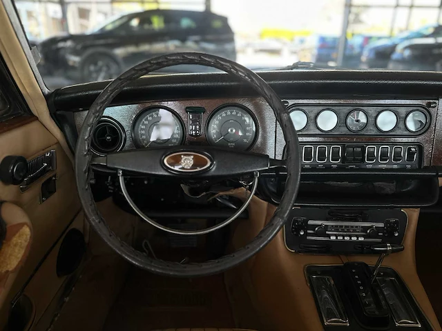 Jaguar xj12 5.3 v12 serie 1 265pk 1973 - afbeelding 27 van  48