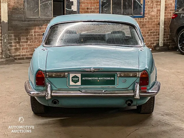 Jaguar xj6 4.2 v8 186pk 1972 -youngtimer- - afbeelding 5 van  32