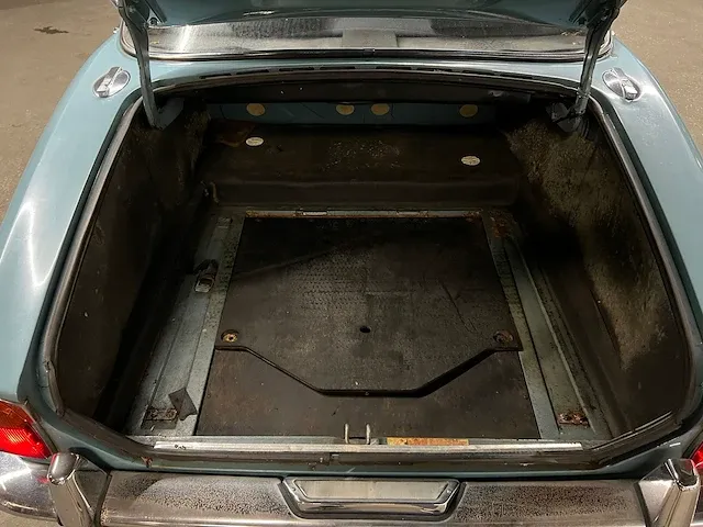 Jaguar xj6 4.2 v8 186pk 1972 -youngtimer- - afbeelding 21 van  32