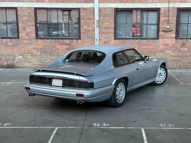 Jaguar xjr-s coupé 6.0 v12 330pk 1993 phase 2 youngtimer - afbeelding 12 van  39