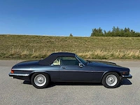 Jaguar xjs 5.3 v12 convertible 1e eigenaar 1702 - afbeelding 25 van  40
