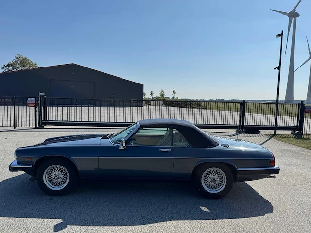 Jaguar xjs 5.3 v12 convertible 1e eigenaar 1702 - afbeelding 24 van  40