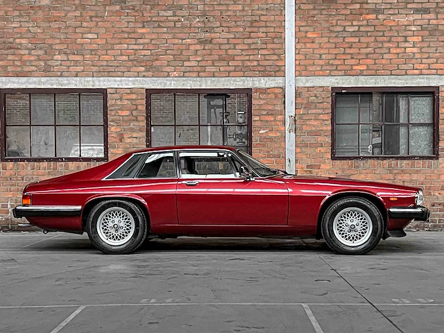 Jaguar xjs 5.3 v12 coupe 277pk 1989 (origineel-belgisch) - afbeelding 33 van  116