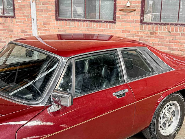 Jaguar xjs 5.3 v12 coupé 295pk 1977 (origineel-nl), pt-03-fn - afbeelding 2 van  35