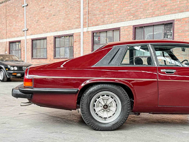 Jaguar xjs 5.3 v12 coupé 295pk 1977 (origineel-nl), pt-03-fn - afbeelding 11 van  35
