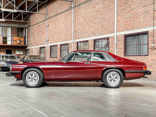 Jaguar xjs 5.3 v12 coupé 295pk 1977 (origineel-nl), pt-03-fn - afbeelding 31 van  35