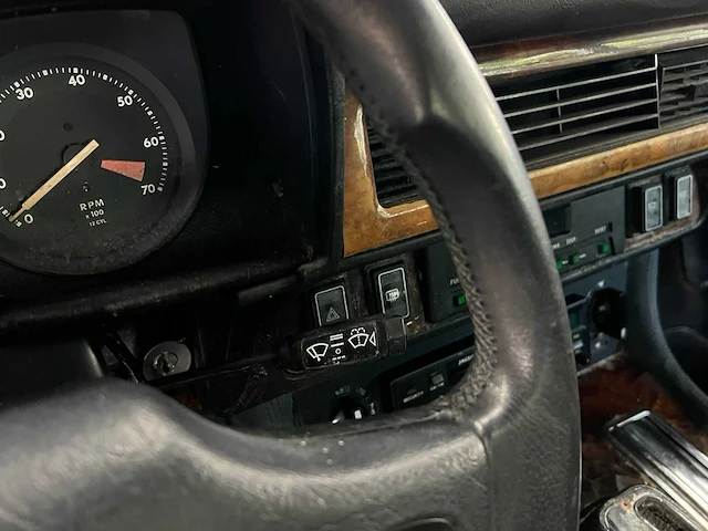Jaguar xjs cabriolet 5.3 v12 265pk 1989 - afbeelding 21 van  36