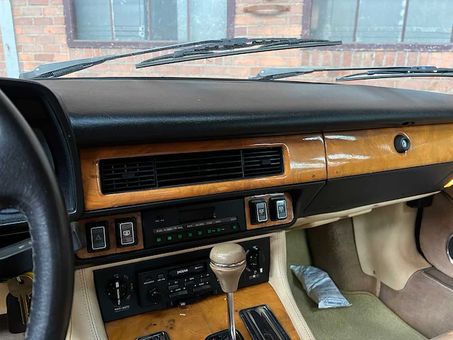 Jaguar xjs cabriolet 5.3 v12 265pk 1991 - afbeelding 22 van  38