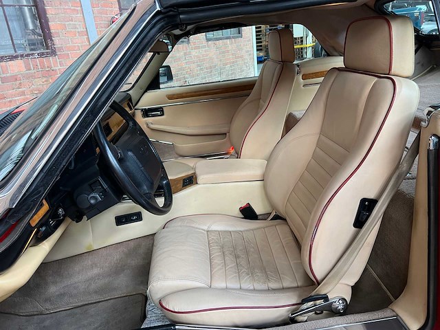 Jaguar xjs cabriolet 5.3 v12 265pk 1991 - afbeelding 26 van  38