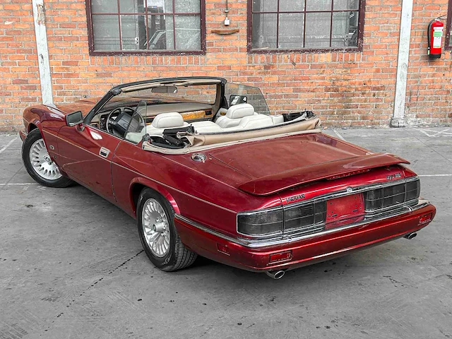 Jaguar xjs cabriolet 6.0 v12 305pk 1995 - afbeelding 3 van  25