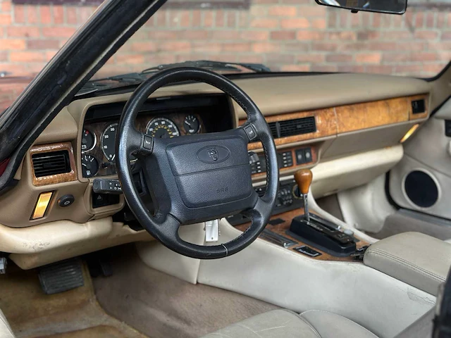 Jaguar xjs cabriolet 6.0 v12 305pk 1995 - afbeelding 4 van  25