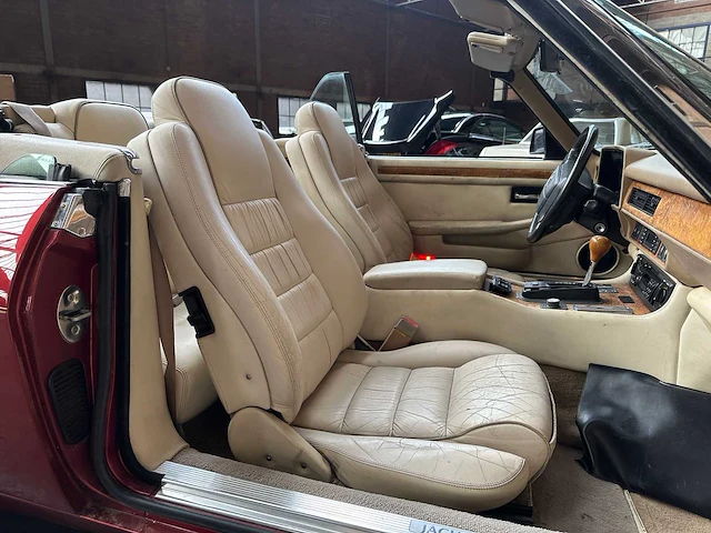 Jaguar xjs cabriolet 6.0 v12 305pk 1995 - afbeelding 14 van  25