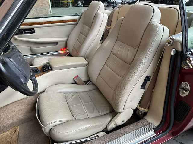 Jaguar xjs cabriolet 6.0 v12 305pk 1995 - afbeelding 16 van  25