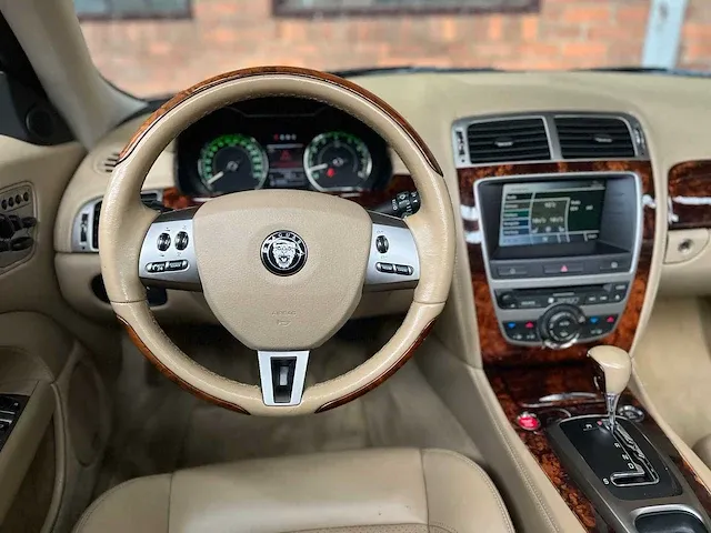 Jaguar xk 4.2 v8 convertible 297pk 2006, p-495-bg - afbeelding 41 van  74