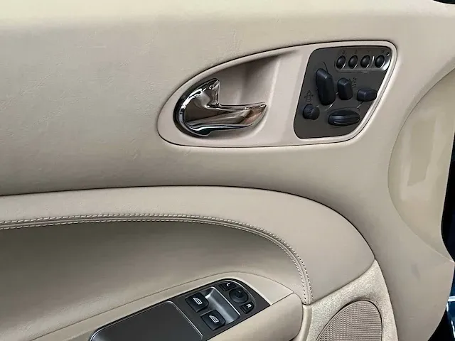 Jaguar xk 4.2 v8 convertible 297pk 2006, p-495-bg - afbeelding 58 van  74