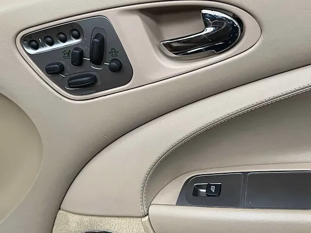 Jaguar xk 4.2 v8 convertible 297pk 2006, p-495-bg - afbeelding 62 van  74