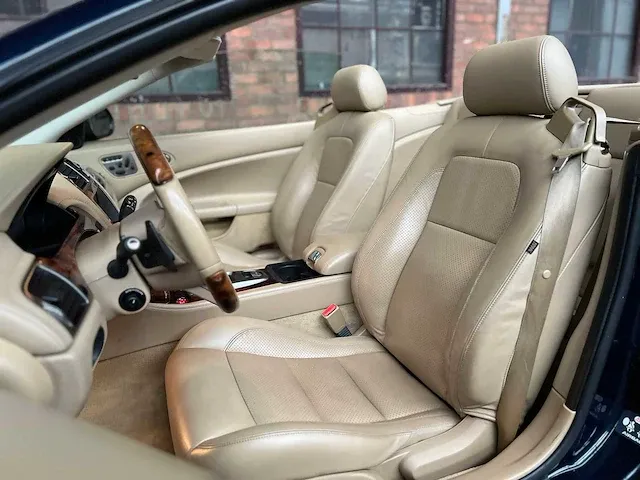 Jaguar xk 4.2 v8 convertible 297pk 2006, p-495-bg - afbeelding 63 van  74