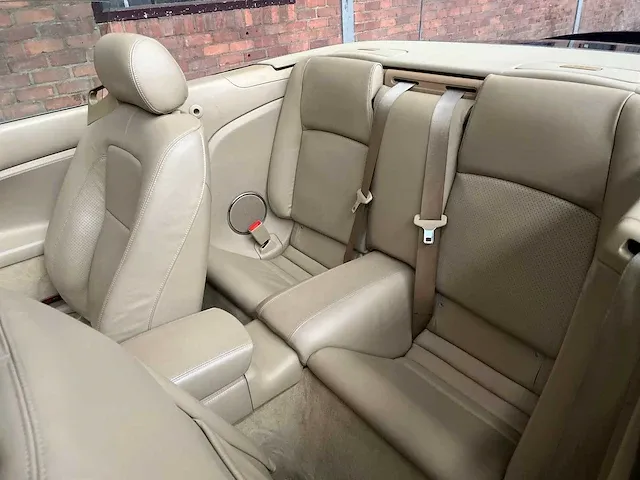 Jaguar xk 4.2 v8 convertible 297pk 2006, p-495-bg - afbeelding 64 van  74