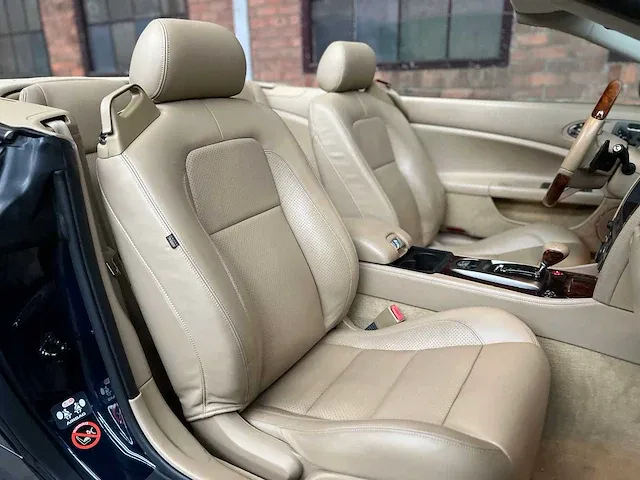 Jaguar xk 4.2 v8 convertible 297pk 2006, p-495-bg - afbeelding 65 van  74