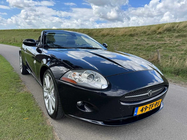 Jaguar xk 4.2 v8 convertible 49-tf-pj - afbeelding 16 van  46