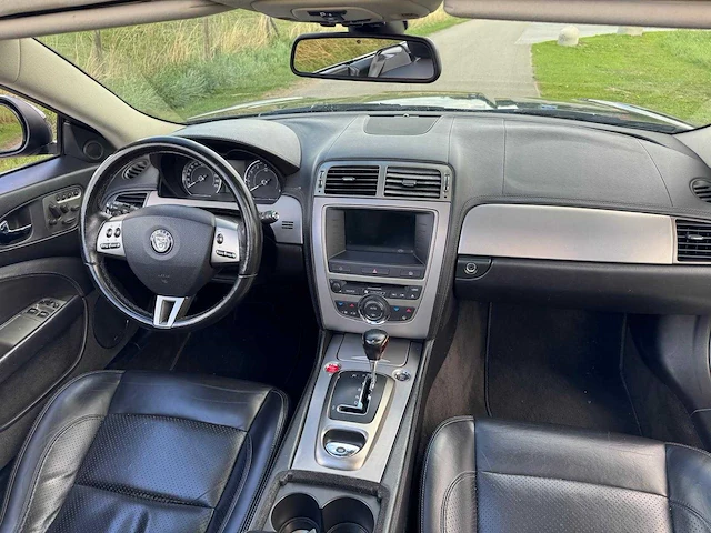 Jaguar xk 4.2 v8 convertible 49-tf-pj - afbeelding 22 van  46