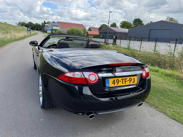 Jaguar xk 4.2 v8 convertible 49-tf-pj - afbeelding 26 van  46
