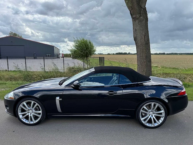 Jaguar xk 4.2 v8 convertible 49-tf-pj - afbeelding 34 van  46