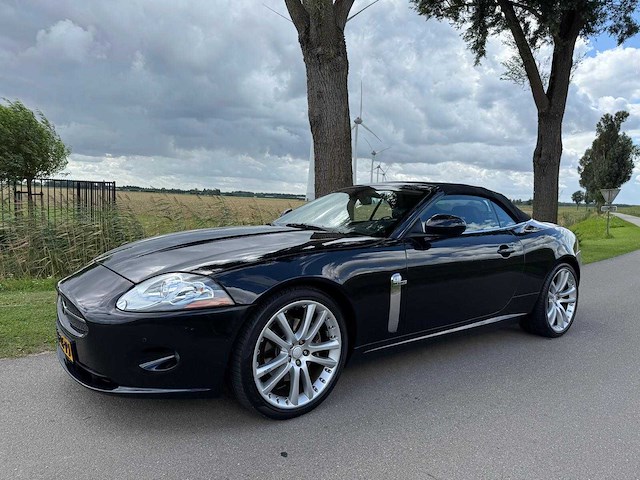 Jaguar xk 4.2 v8 convertible 49-tf-pj - afbeelding 11 van  46
