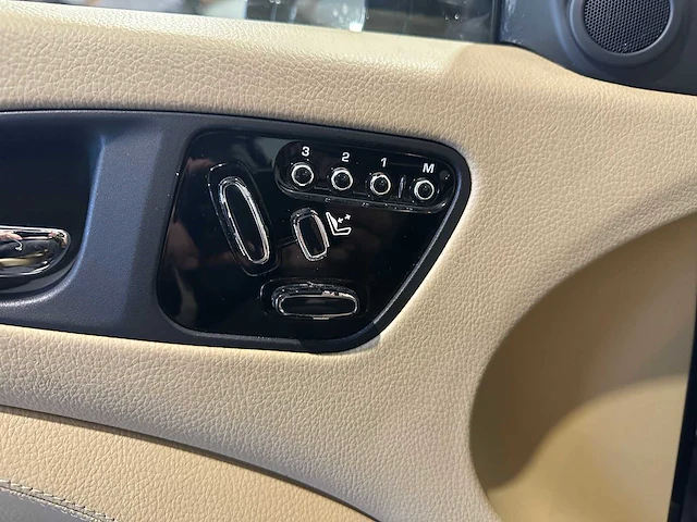 Jaguar xk 5.0 v8 conv. portf. t-016-lx - afbeelding 11 van  25