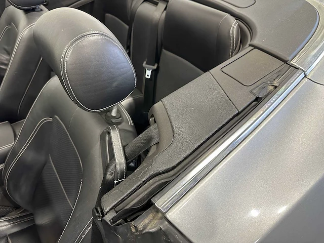 Jaguar xk 5liter v8 convertible duits kenteken - afbeelding 21 van  31