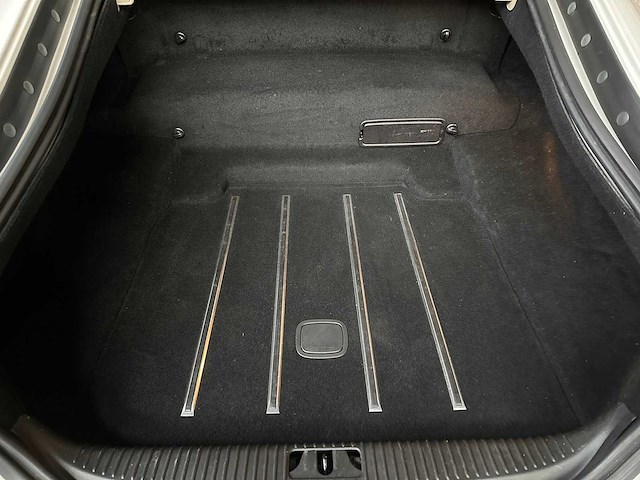 Jaguar xk coupe 4.2 v8 300pk 2006 youngtimer (53.000 km) - afbeelding 27 van  42