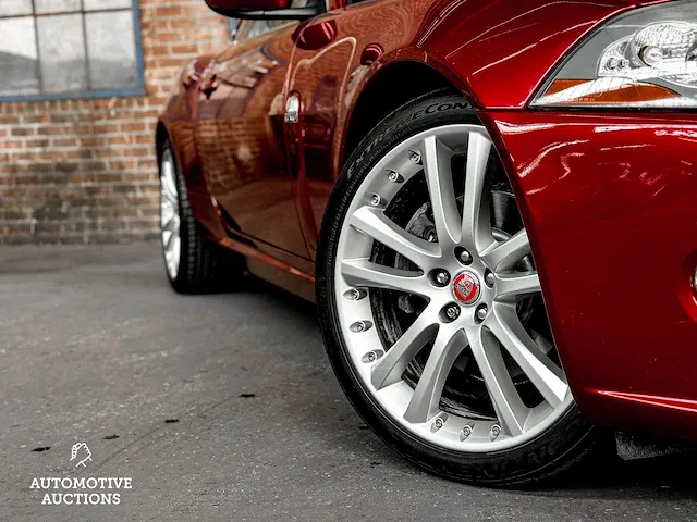 Jaguar xk coupe 4.2 v8 300pk 2007 -youngtimer- - afbeelding 2 van  46