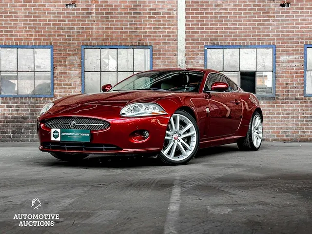 Jaguar xk coupe 4.2 v8 300pk 2007 -youngtimer- - afbeelding 1 van  46