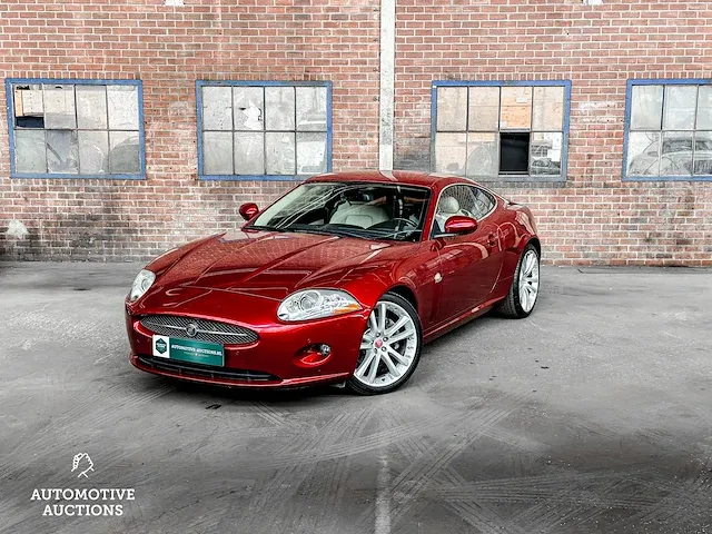 Jaguar xk coupe 4.2 v8 300pk 2007 -youngtimer- - afbeelding 12 van  46
