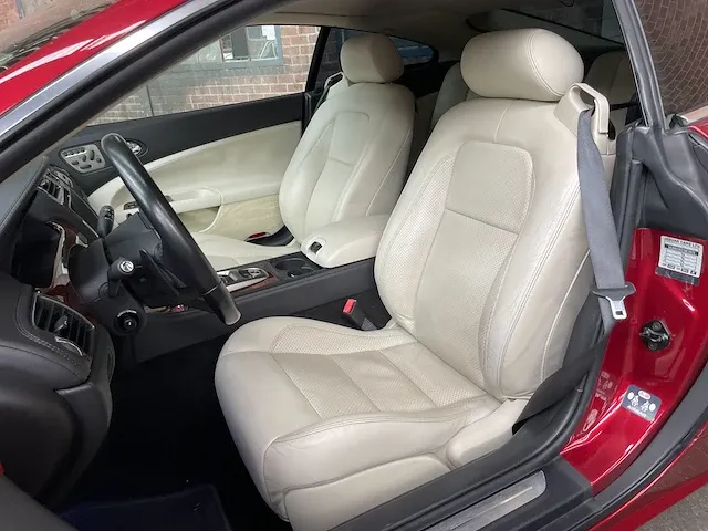 Jaguar xk coupe 4.2 v8 300pk 2007 -youngtimer- - afbeelding 33 van  46