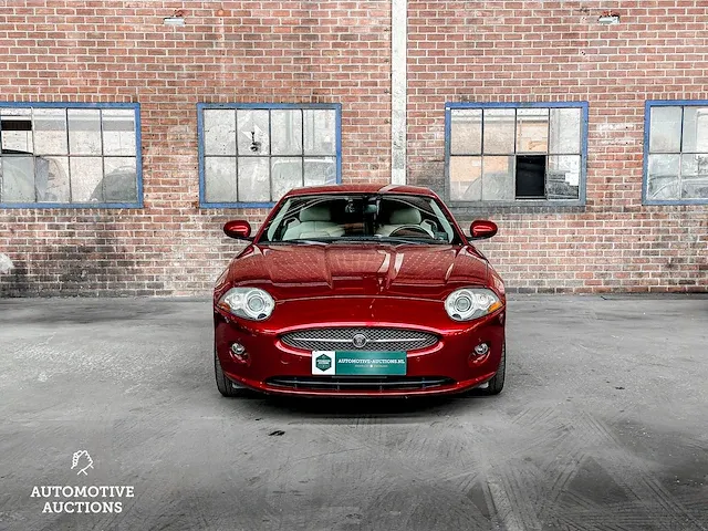 Jaguar xk coupe 4.2 v8 300pk 2007 -youngtimer- - afbeelding 44 van  46