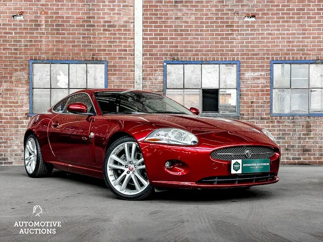 Jaguar xk coupe 4.2 v8 300pk 2007 -youngtimer- - afbeelding 46 van  46