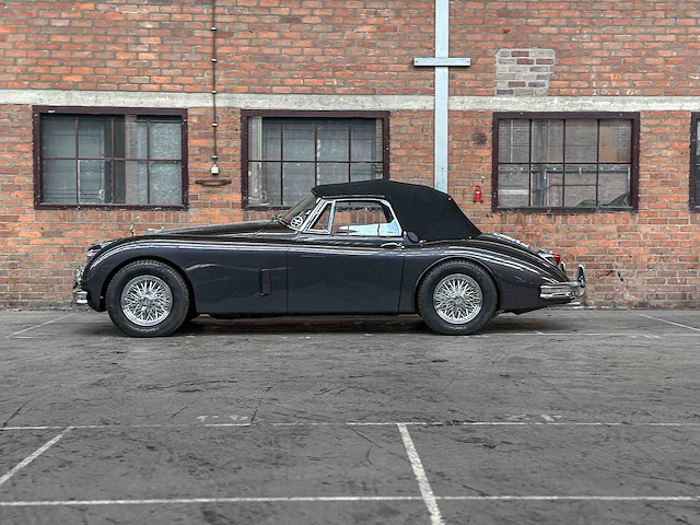 Jaguar xk150 3.8 drop head coupe 6-in-lijn 220pk 1959 cabriolet xk-serie xk 150, am-56-88 - afbeelding 11 van  39