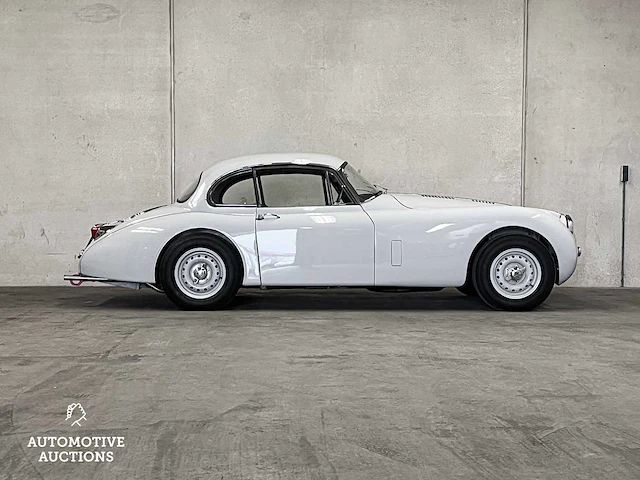 Jaguar xk150 fixed head coupé - matching numbers - 1957 body off restaurantion, ar-87-52 - afbeelding 4 van  55