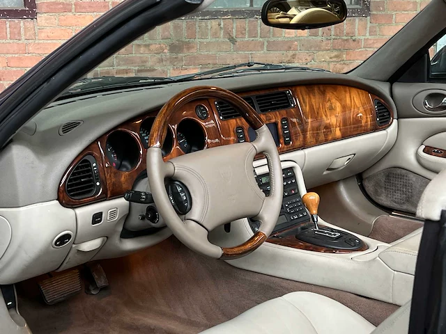 Jaguar xk8 4.0 v8 convertible 284pk 1999, 61-dn-pt - afbeelding 10 van  37