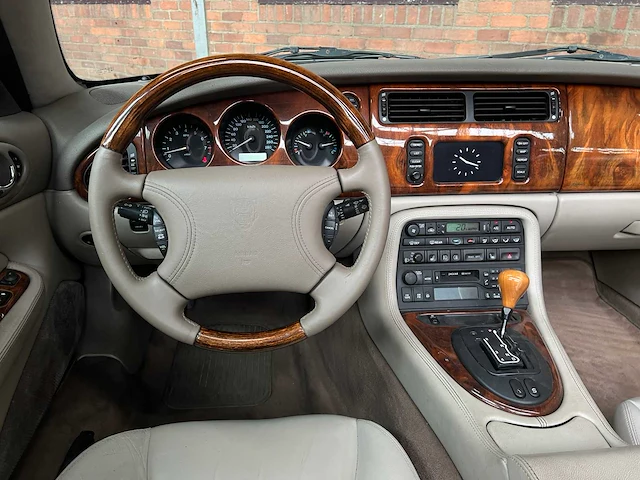 Jaguar xk8 4.0 v8 convertible 284pk 1999, 61-dn-pt - afbeelding 13 van  37