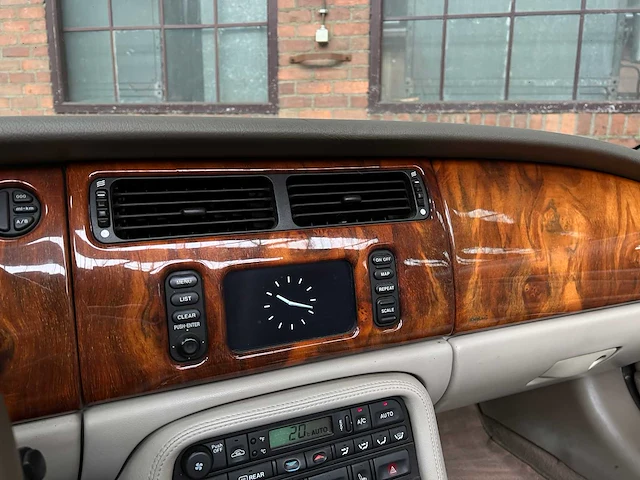 Jaguar xk8 4.0 v8 convertible 284pk 1999, 61-dn-pt - afbeelding 20 van  37