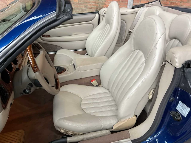 Jaguar xk8 4.0 v8 convertible 284pk 1999, 61-dn-pt - afbeelding 27 van  37