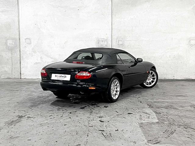 Jaguar xkr 4.0 v8 convertible 363pk 2000, 93-kdg-2 - afbeelding 2 van  44