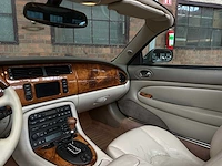Jaguar xkr 4.0 v8 convertible 363pk 2001 (lpg) , n-457-kk youngtimer - afbeelding 13 van  37