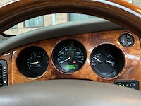 Jaguar xkr 4.0 v8 convertible 363pk 2001 (lpg) , n-457-kk youngtimer - afbeelding 17 van  37